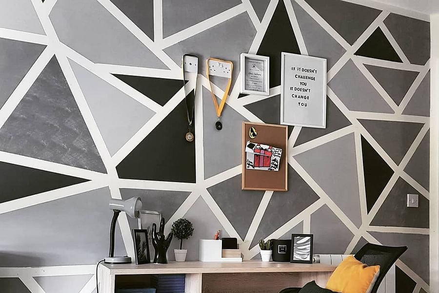 ombre paint on 3D wall